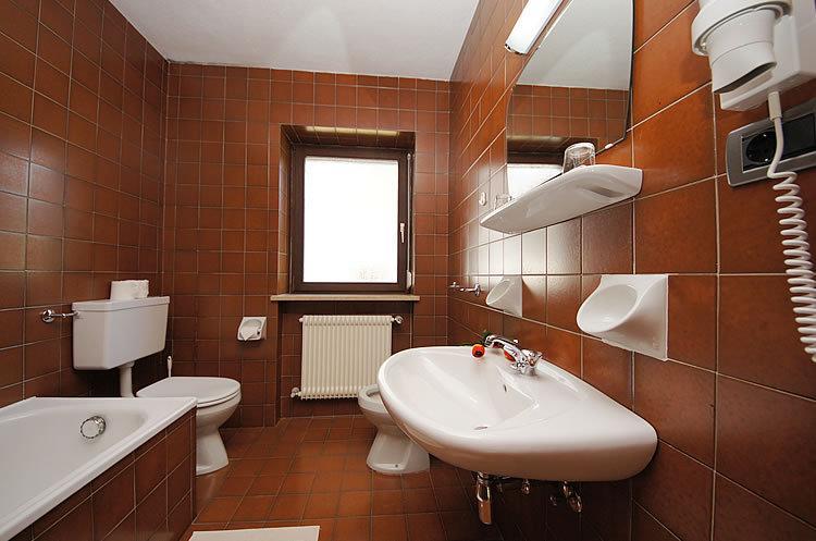 Ciasa Wallis Badia  Pokoj fotografie